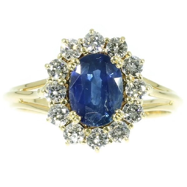 Estate yellow gold diamond and sapphire engagement ring (image 2 of 17)